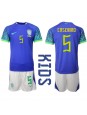 Brazílie Casemiro #5 Venkovní dres pro děti MS 2022 Krátký Rukáv (+ trenýrky)